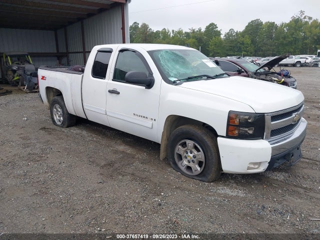 2008 CHEVROLET SILVERADO 1500 LT W/1LT VIN: 2GCEC19CX81214705