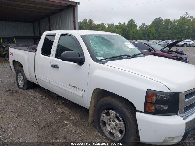 2008 CHEVROLET SILVERADO 1500 LT W/1LT VIN: 2GCEC19CX81214705