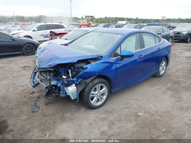 Chevrolet CRUZE LT 2018 1G1BE5SMXJ7208962 Image 2