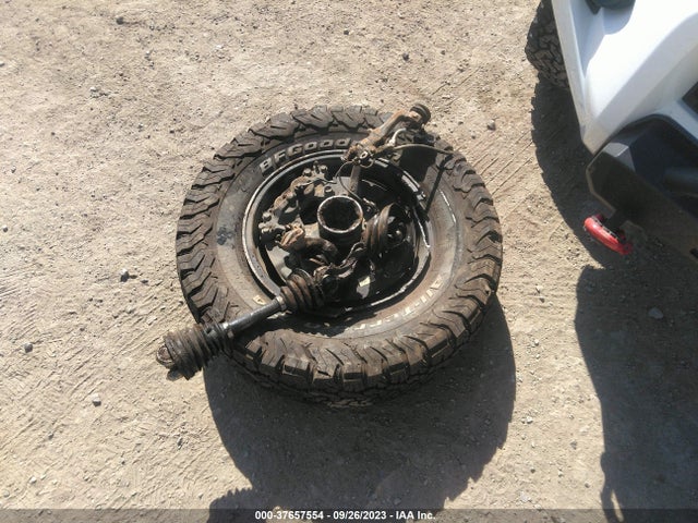 Toyota 4RUNNER SR5 2019 JTEBU5JR7K5691939 Image 12