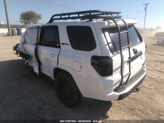 Toyota 4RUNNER SR5 2019 JTEBU5JR7K5691939 Image 3
