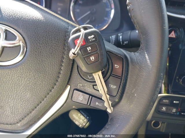 2017 TOYOTA COROLLA L/LE/XLE/SE VIN: 2T1BURHE7HC857628