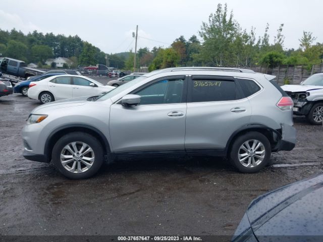 5N1AT2MV8EC850702 Nissan ROGUE SV