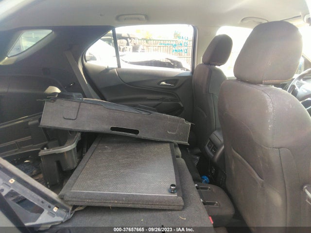 Chevrolet EQUINOX LT 2019 2GNAXUEV8K6218670 Image 8