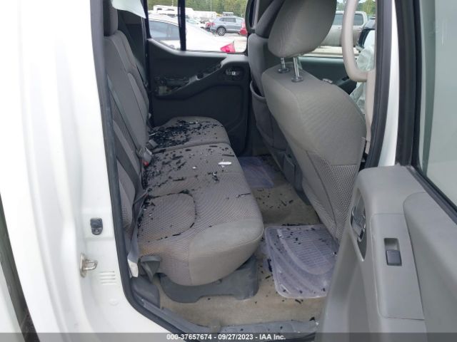 1N6AD0EV0HN765217 Nissan Frontier Sv V6