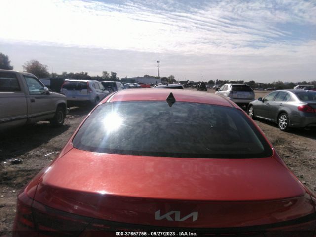3KPF24AD1PE582155 KIA Forte Lxs