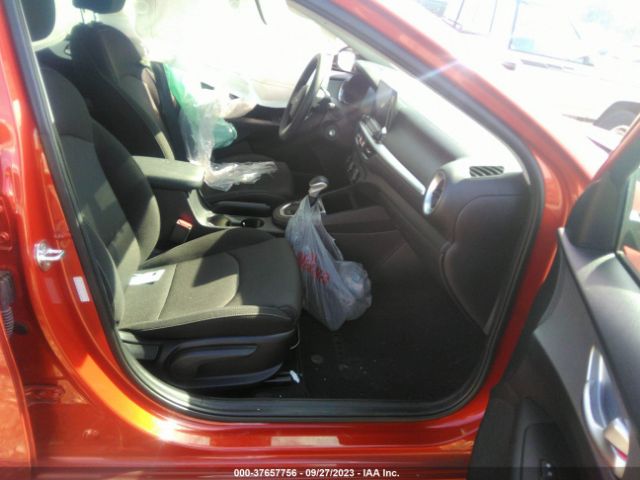 3KPF24AD1PE582155 KIA Forte Lxs