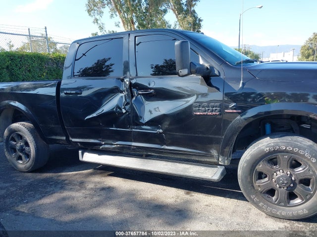 RAM 2500 Laramie 2018 3C6UR5FL7JG409607 Image 13