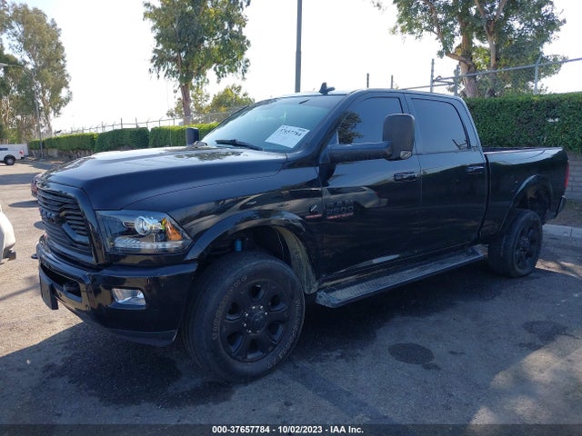 RAM 2500 Laramie 2018 3C6UR5FL7JG409607 Image 2