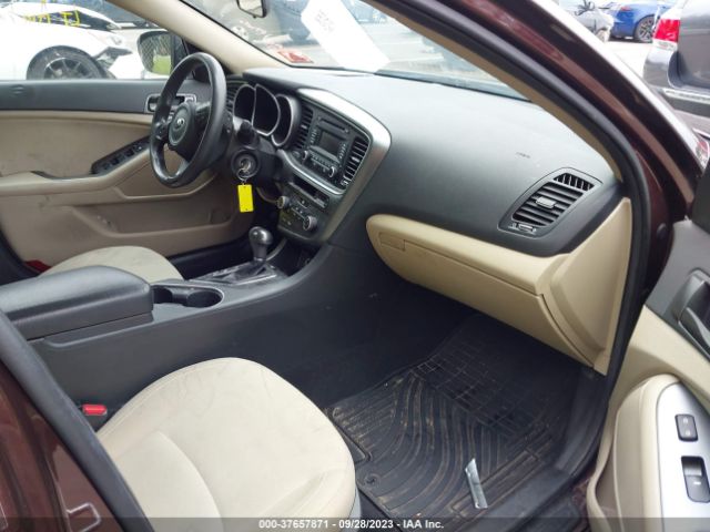 5XXGM4A76FG448823 KIA Optima Lx