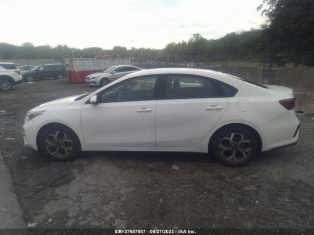 3KPF24AD8LE232774 KIA Forte Lxs