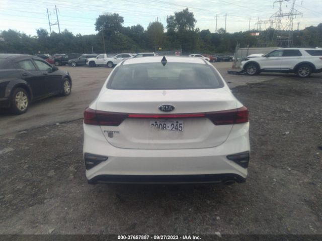 3KPF24AD8LE232774 KIA Forte Lxs