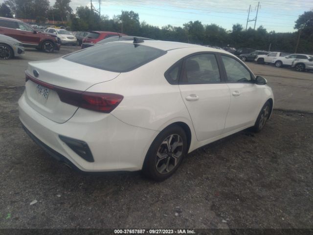 3KPF24AD8LE232774 KIA Forte Lxs