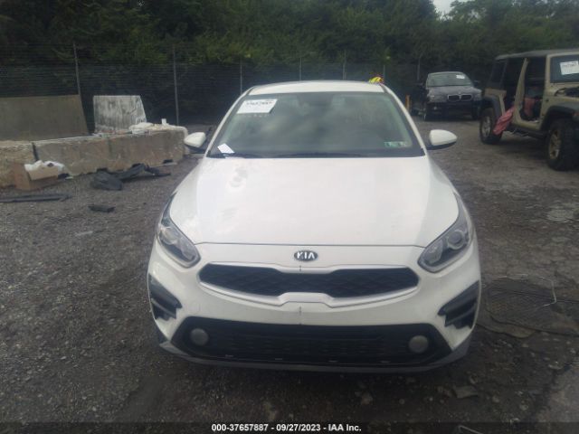 3KPF24AD8LE232774 KIA Forte Lxs