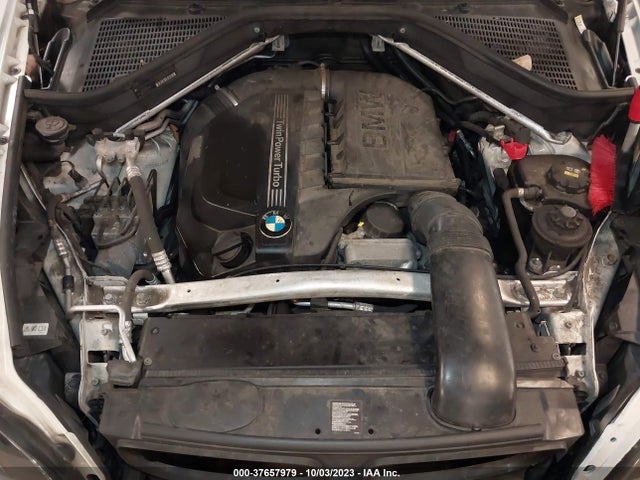 BMW X6 2014 5UXFG2C50E0C43325 Image 10