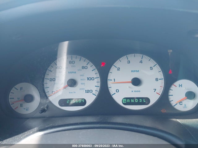 2001 DODGE CARAVAN SE VIN: 1B4GP25381B200670
