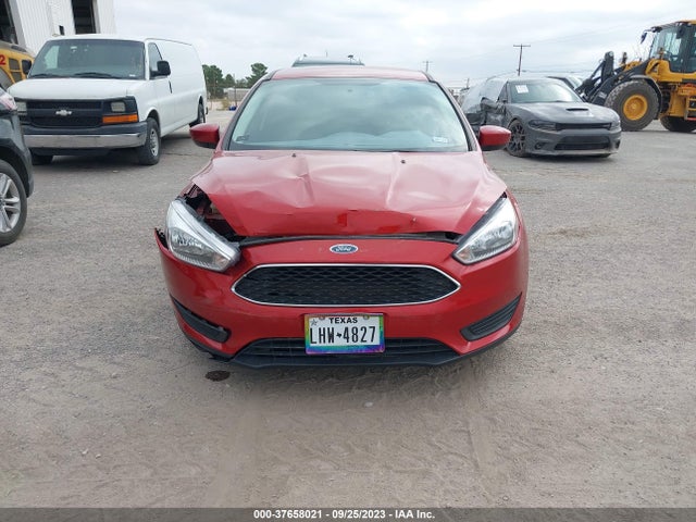 2018 FORD FOCUS SE VIN: 1FADP3F20JL302465