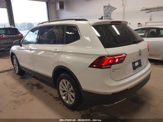 3VV2B7AXXJM066689 Volkswagen Tiguan Sel/se