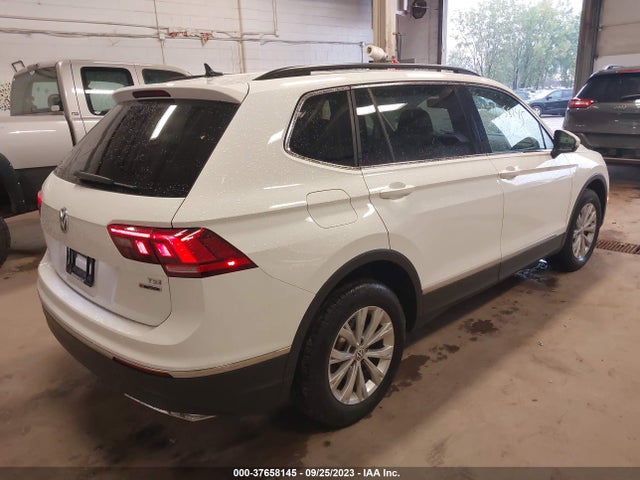 3VV2B7AXXJM066689 Volkswagen Tiguan Sel/se