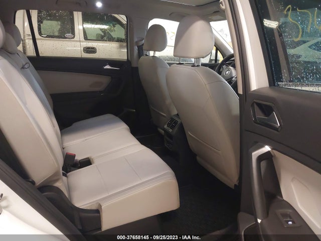 3VV2B7AXXJM066689 Volkswagen Tiguan Sel/se