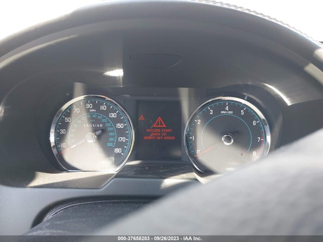 2013 JAGUAR XF SAJWA0HE8DMS72383 Photo 6