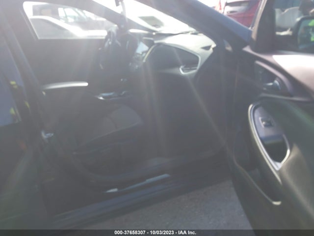 Chevrolet MALIBU LT 2018 1G1ZD5ST2JF202586 Image 5