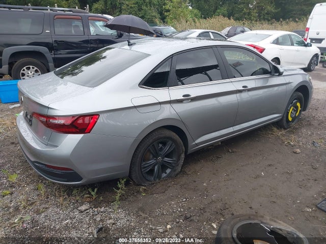 3VW7M7BU9PM039525 Volkswagen JETTA SE