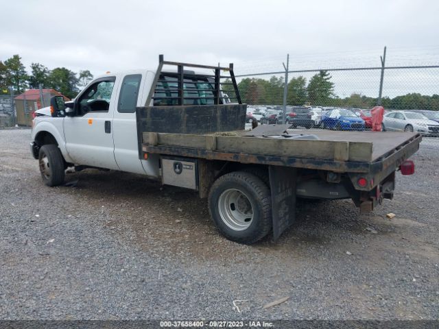 2016 FORD SUPER DUTY F-350 DRW 1FD8X3H66GEA01882 Photo 2