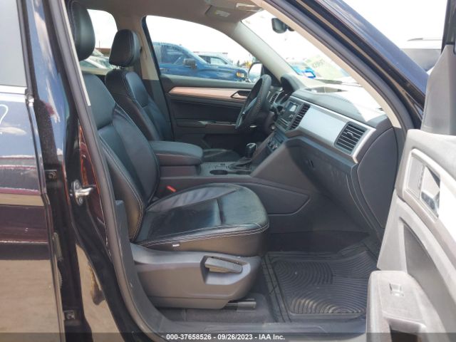 2021 VOLKSWAGEN ATLAS 1V2AP2CA2MC502818 Photo 4