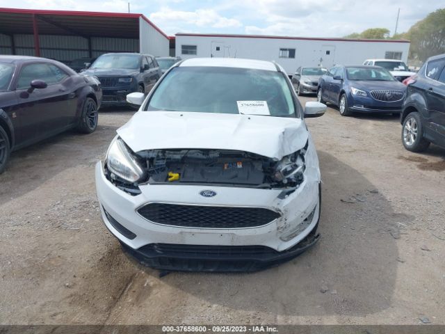 1FADP3F28HL232532 Ford FOCUS SE
