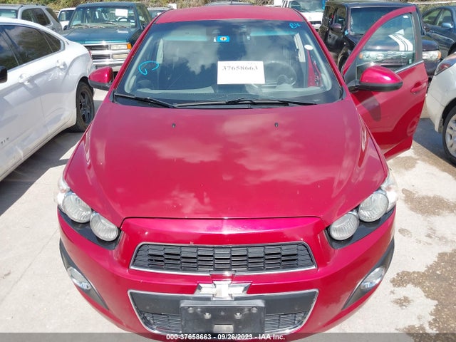 Chevrolet SONIC LT 2014 1G1JC6SH8E4153526 Image 6