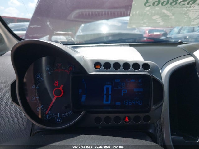 Chevrolet SONIC LT 2014 1G1JC6SH8E4153526 Image 7