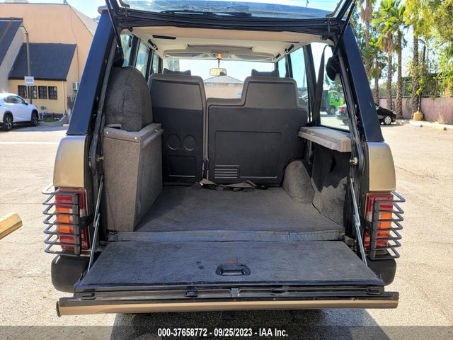 1988 LAND ROVER RANGE ROVE VIN: SALHV1147JA332081