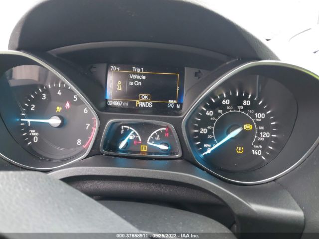1FMCU9GDXJUB82312 Ford ESCAPE SE