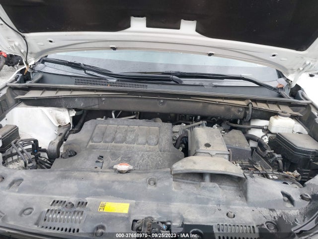 Toyota Highlander Le 2016 5TDZKRFH7GS155395 Image 16