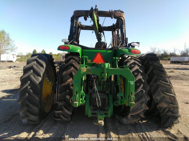37658980 :رقم المزاد ، 1RW8320RPAP008410 vin ، 2010 John Deere 8320r Tractor مزاد بيع