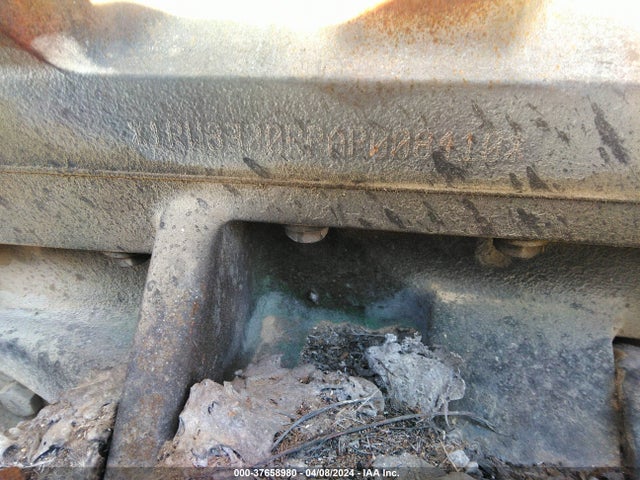 37658980 :رقم المزاد ، 1RW8320RPAP008410 vin ، 2010 John Deere 8320r Tractor مزاد بيع