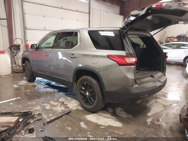 Chevrolet Traverse Ls 2018 1GNERFKW2JJ173554 Image 3