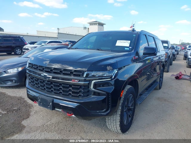 Chevrolet Suburban Z71 2021 1GNSKDKD2MR163719 Image 2