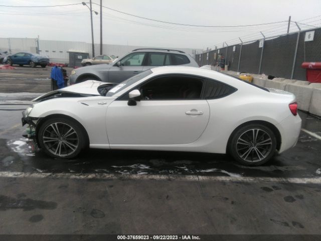 JF1ZNAA1XF8704485 Scion FR-S