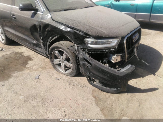 WA1BFCFS4FR011938 Audi Q3 2.0t Premium Plus