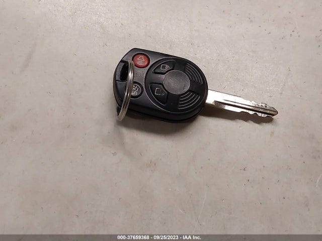 2011 FORD ESCAPE XLT VIN: 1FMCU9D73BKA40931