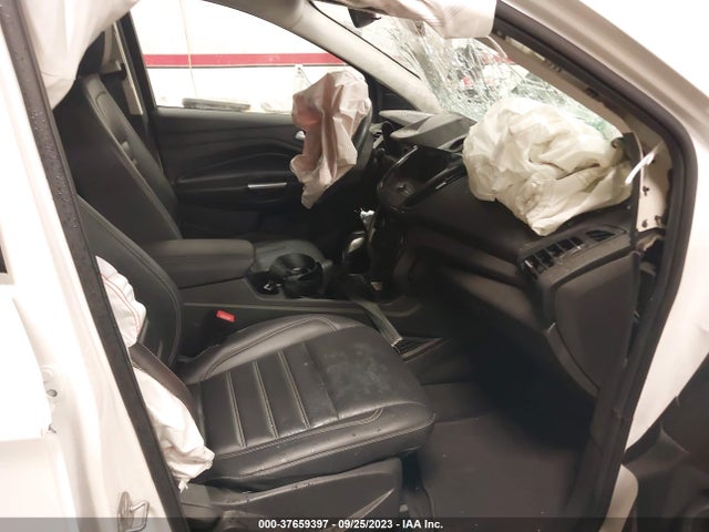 2019 FORD ESCAPE SEL VIN: 1FMCU9HD8KUC32608