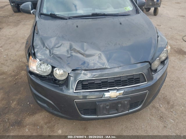 Chevrolet SONIC LT 2016 1G1JC5SH1G4185019 Image 6
