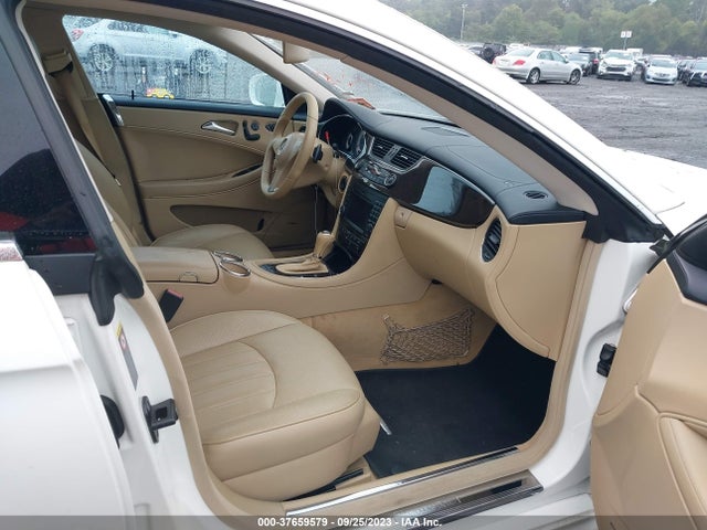 2011 MERCEDES-BENZ CLS-CLASS CLS 550 VIN: WDDDJ7CB1BA171556