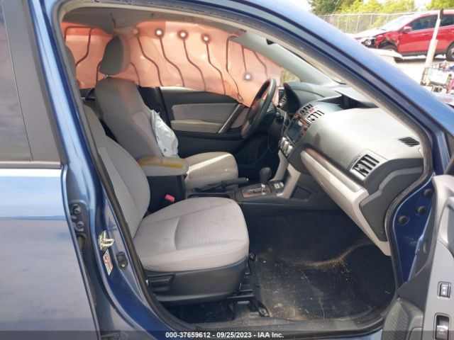 JF2SJAECXHH574182 Subaru Forester Premium