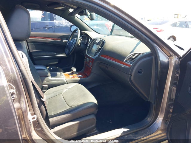 2C3CCAAG8EH200234 Chrysler 300