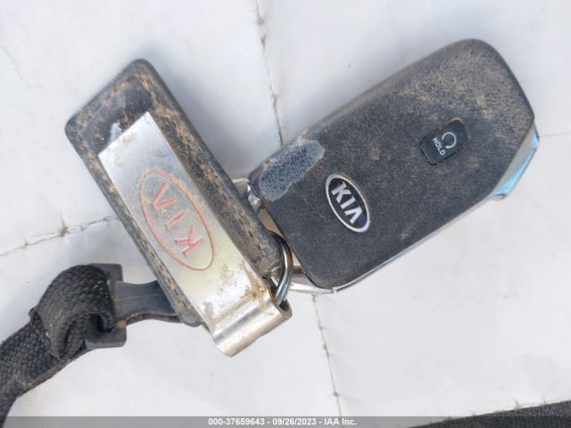 KNDJ33AU6M7145149 KIA SOUL EX