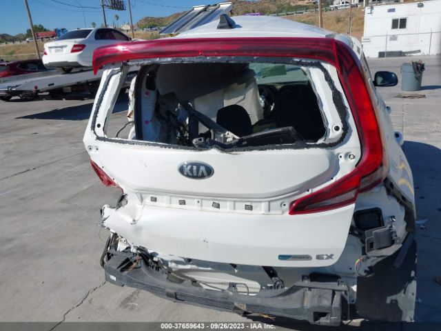 KNDJ33AU6M7145149 KIA SOUL EX
