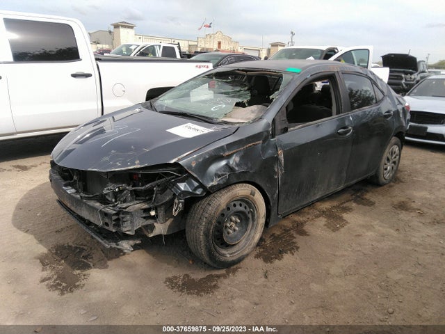 Toyota COROLLA LE 2018 2T1BURHE4JC077074 Image 2